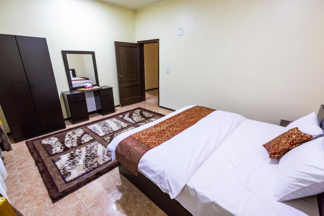 Al Eairy Furnished Apartments- Jeddah 1 エクステリア 写真