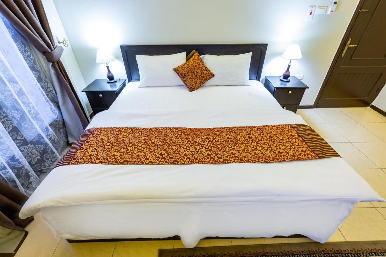 Al Eairy Furnished Apartments- Jeddah 1 エクステリア 写真